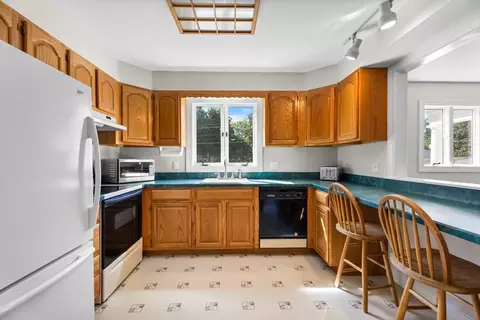Kitchen - 12 Gerrish Ave, Dracut, MA 01826 photo 2 of 5