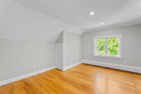Bedroom - 12 Gerrish Ave, Dracut, MA 01826 photo 16 of 19