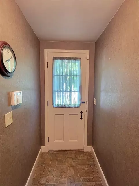 1 Park St, Athol, MA 01331 photo 12