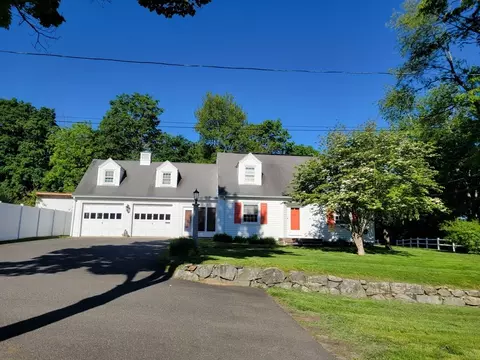 1 Park St, Athol, MA 01331