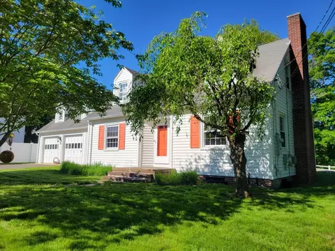 1 Park St, Athol, MA 01331 photo 2