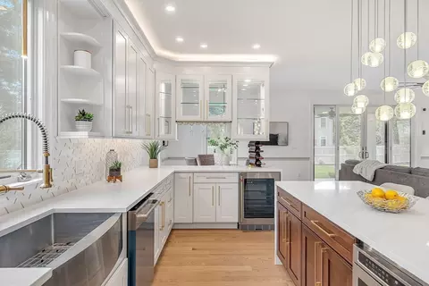 Kitchen - 57 Mayflower Rd, Needham, MA 02492 photo 4 of 8