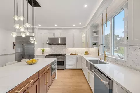 Kitchen - 57 Mayflower Rd, Needham, MA 02492 photo 5 of 8