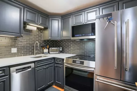 9 Appleton St #208, Boston, MA 02118