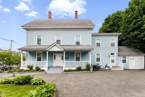 33 Warren St, Peabody, MA 01960