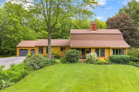 309 Mendon Rd, Sutton, MA 01590