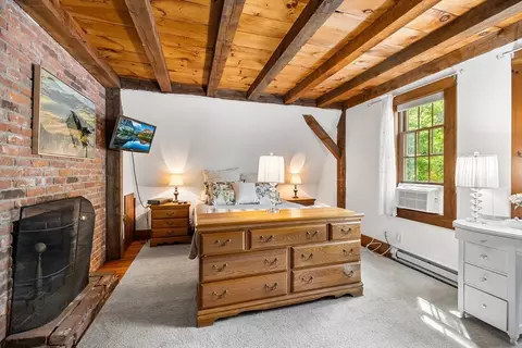 Bedroom - 309 Mendon Rd, Sutton, MA 01590 photo 2 of 6