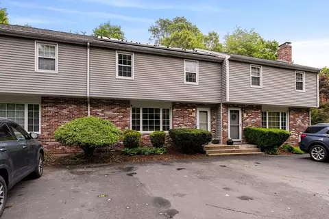 21 Potter Ave #3, Plainville, MA 02762
