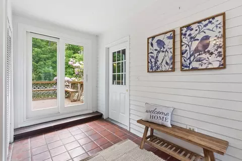 10 Arnold Rd, Framingham, MA 01701 photo 5