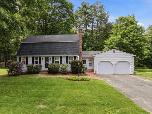 10 Arnold Rd, Framingham, MA 01701