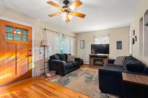 78 Marble Ave, Chicopee, MA 01013 photo 7