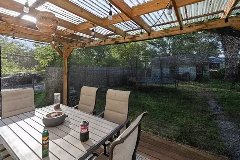 78 Marble Ave, Chicopee, MA 01013 photo 23