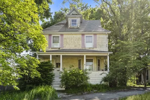19 Rockwood Ter, Auburndale, MA 02466