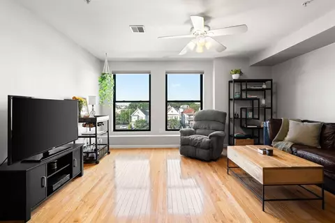 58 Almont St #12, Malden, MA 02148