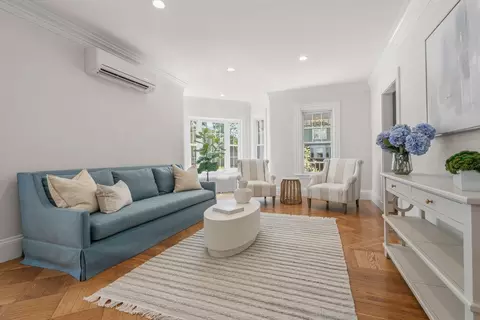 555 Washington St, Dedham, MA 02026 photo 8