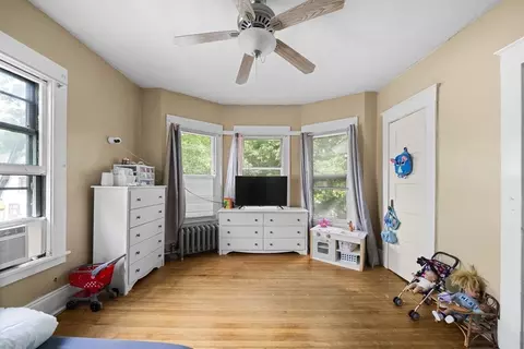 Bedroom - 363 White St, Springfield, MA 01108 photo 4 of 13