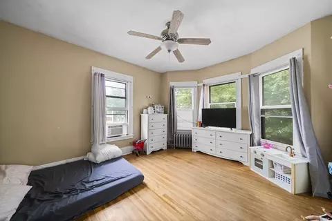 Bedroom - 363 White St, Springfield, MA 01108 photo 3 of 13
