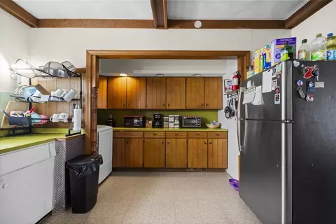 Kitchen - 363 White St, Springfield, MA 01108 photo 1 of 4