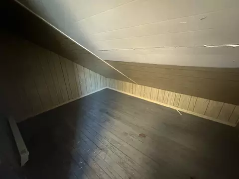 Bedroom - 1 Eames Ave, Worcester, MA 01603 photo 2 of 6