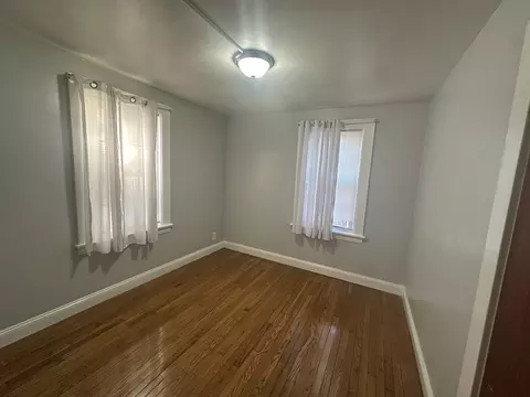 Bedroom - 1 Eames Ave, Worcester, MA 01603 photo 5 of 6