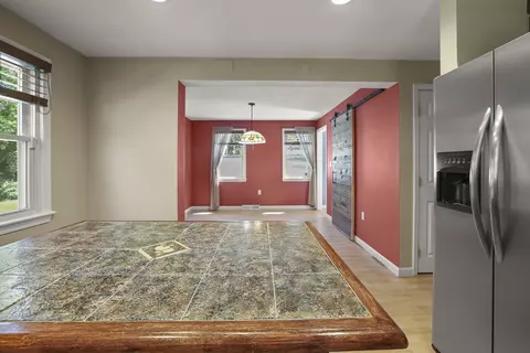 Dining - 8 Walker Rd, Franklin, MA 02038 photo 2 of 2