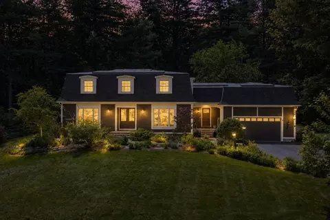 430 Page St, Lunenburg, MA 01462