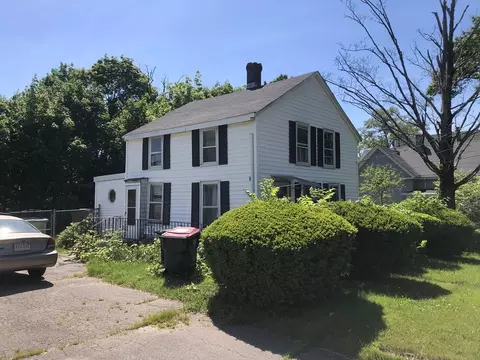 87 Thatcher St, Brockton, MA 02302