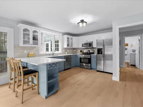 266 Algonquin Ave, Mashpee, MA 02649 photo 8
