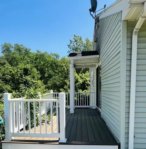 Exterior - 214-216 River Rd E, Berlin, MA 01503 photo 2 of 2