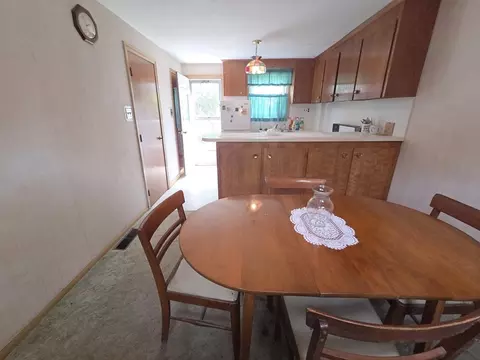Dining - 445 E 5th St, Boston, MA 02127 photo 2 of 2