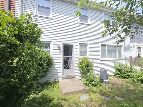 Exterior - 445 E 5th St, Boston, MA 02127 photo 3 of 4