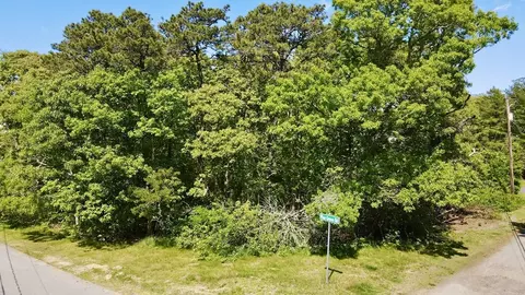 8 Pine Grove Rd, Brewster, MA 02631 photo 10
