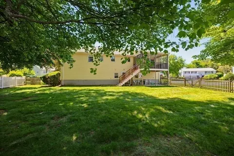 Exterior - 87 Hancock Rd, Needham, MA 02492 photo 3 of 5