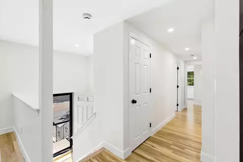 Entry Way - 29 Sumner St, Canton, MA 02021 photo 1 of 1