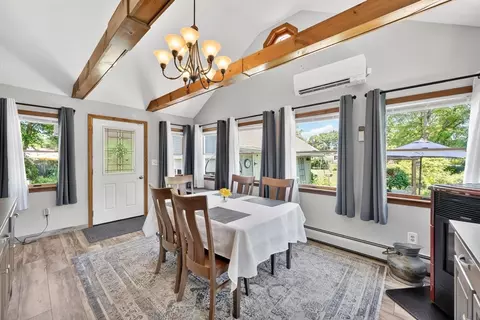 Dining - 121 Merrill Rd, Springfield, MA 01119 photo 3 of 4