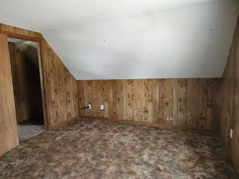 Bedroom - 156 Grattan St, Chicopee, MA 01020 photo 11 of 11