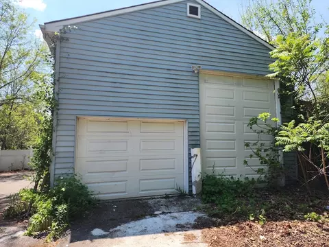 Exterior - 156 Grattan St, Chicopee, MA 01020 photo 3 of 3