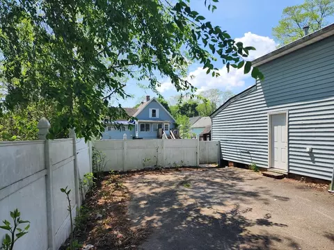 Exterior - 156 Grattan St, Chicopee, MA 01020 photo 2 of 3