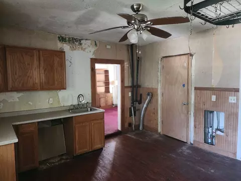 Kitchen - 156 Grattan St, Chicopee, MA 01020 photo 2 of 3