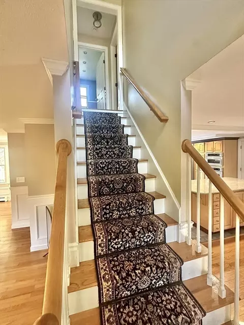 Entry Way - 744 Old Barnstable Rd, Mashpee, MA 02649 photo 2 of 4
