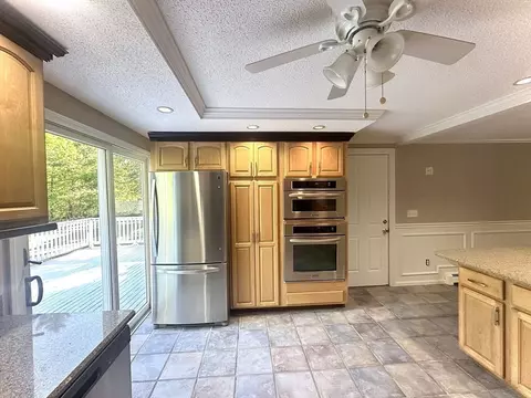 Kitchen - 744 Old Barnstable Rd, Mashpee, MA 02649 photo 3 of 3