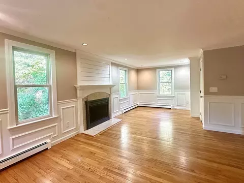Living - 744 Old Barnstable Rd, Mashpee, MA 02649 photo 2 of 3