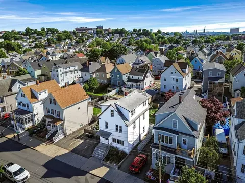 38 Adams Ave, Everett, MA 02149 photo 2
