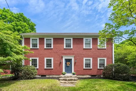 1689 High St, Westwood, MA 02090