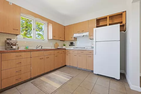 24 Cherry St, Spencer, MA 01562 photo 9