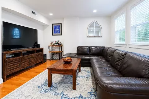 15 Garrison St #1, Boston, MA 02116