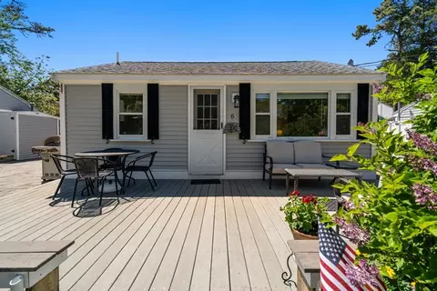 253 Shad Hole Rd #6, Dennis, MA 02639