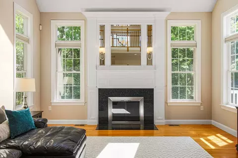 17 Dudley Rd, Mendon, MA 01756 photo 16