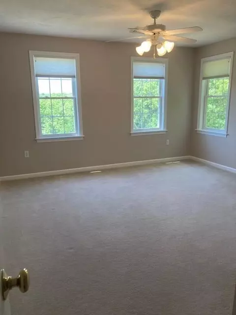 17 Dudley Rd, Mendon, MA 01756 photo 33