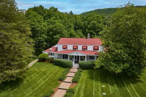 120 Hockanum Rd, Hadley, MA 01035